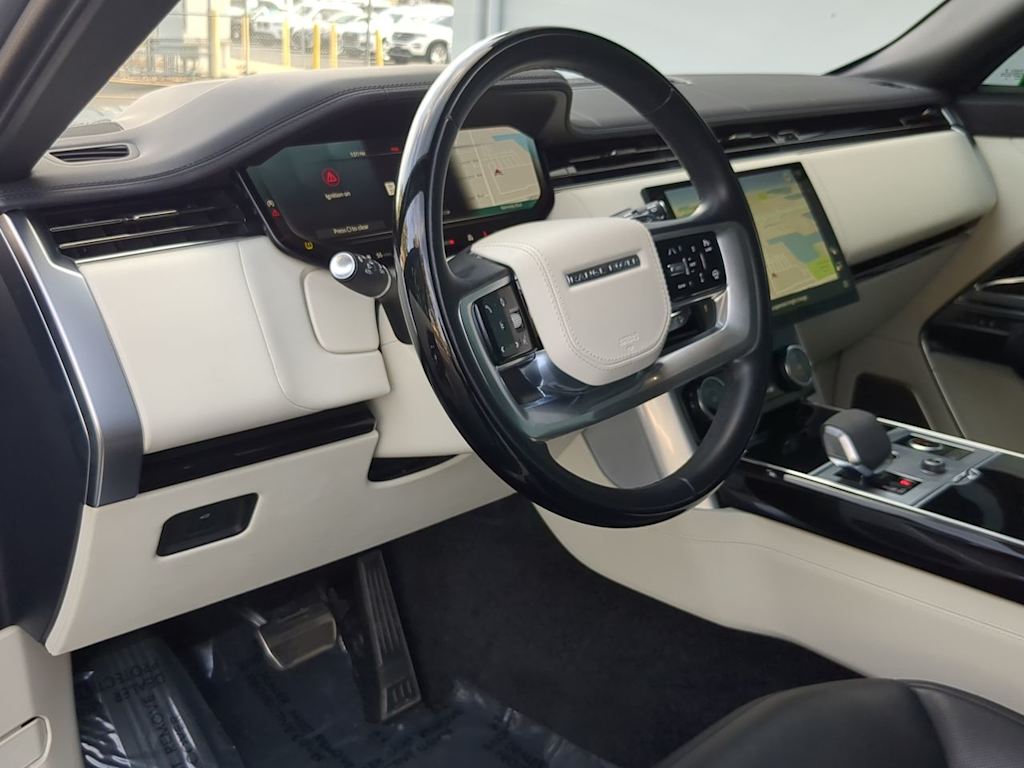 2023 Land Rover Range Rover Autobiography 2