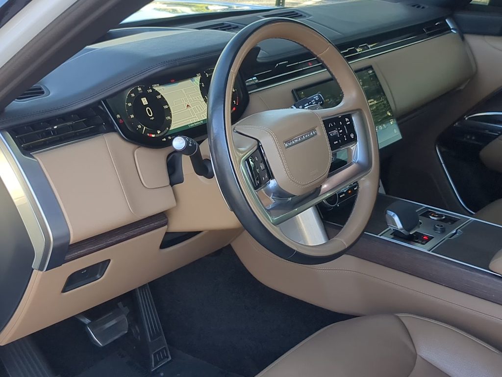 Thumbnail: 2023 Land Rover Range Rover - 2