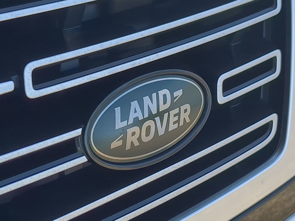 Thumbnail: 2023 Land Rover Range Rover - 23