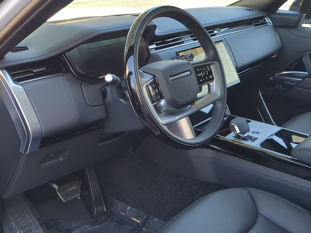 Thumbnail: 2025 Land Rover Range Rover - 2
