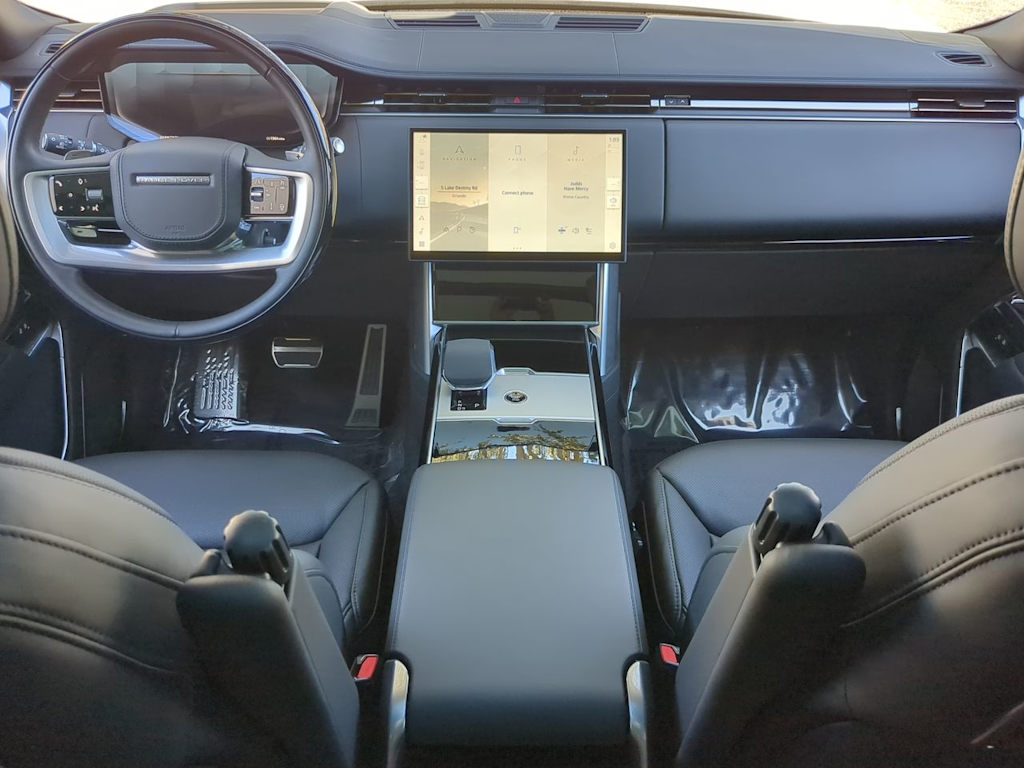 Thumbnail: 2025 Land Rover Range Rover - 8