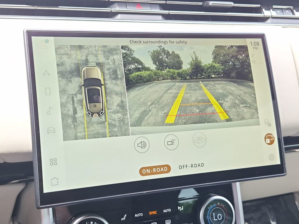 Thumbnail: 2023 Land Rover Range Rover - 32
