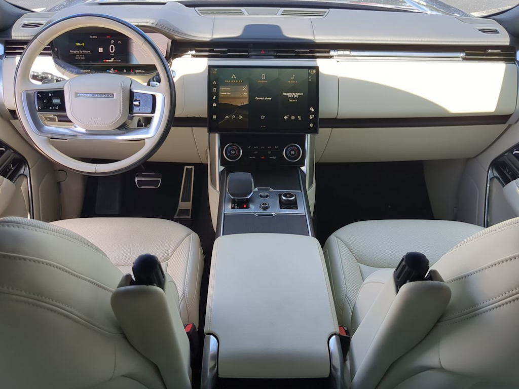 Thumbnail: 2023 Land Rover Range Rover - 8
