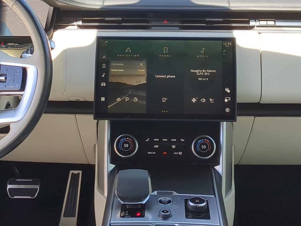Thumbnail: 2023 Land Rover Range Rover - 34
