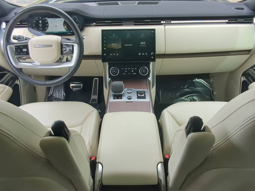 Thumbnail: 2023 Land Rover Range Rover - 8