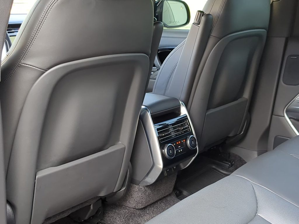 Thumbnail: 2023 Land Rover Range Rover - 12