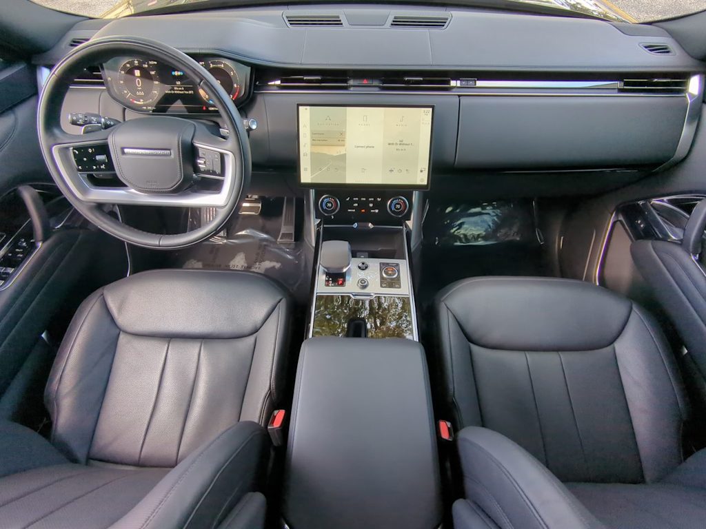 Thumbnail: 2023 Land Rover Range Rover - 9