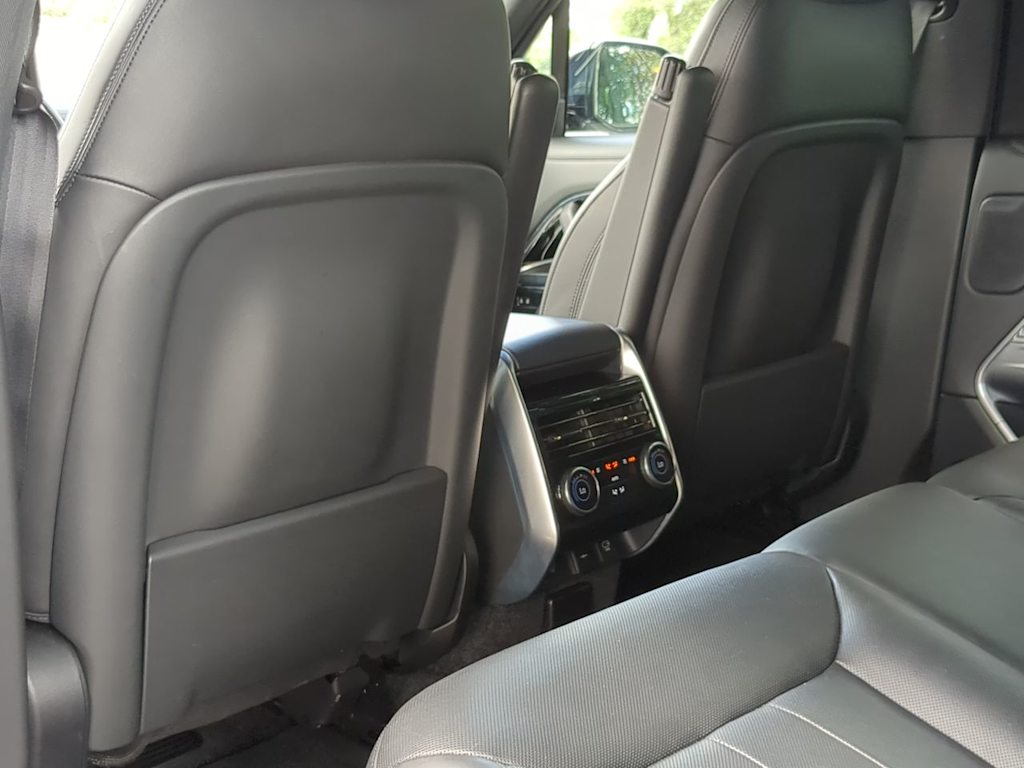 Thumbnail: 2025 Land Rover Range Rover - 11