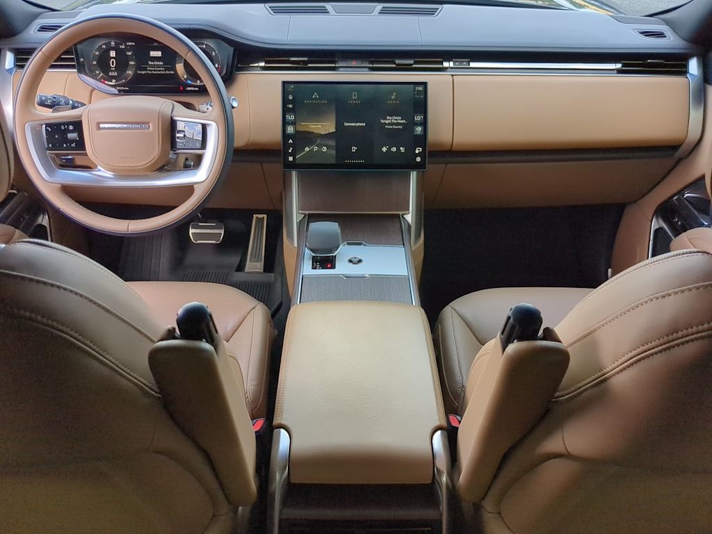 Thumbnail: 2025 Land Rover Range Rover - 7