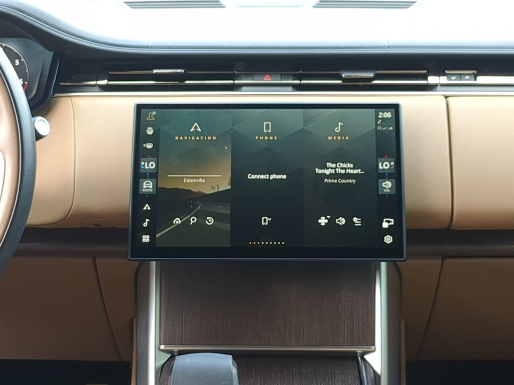 Thumbnail: 2025 Land Rover Range Rover - 12