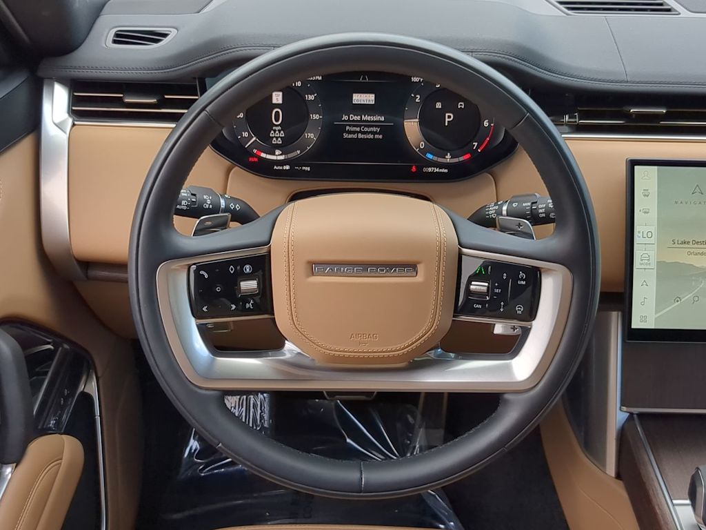 Thumbnail: 2025 Land Rover Range Rover - 12