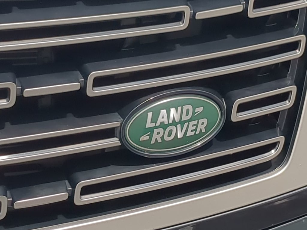 Thumbnail: 2025 Land Rover Range Rover - 5