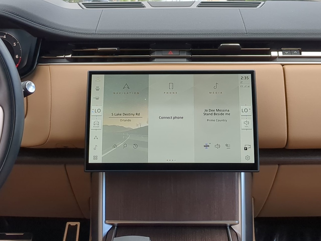 Thumbnail: 2025 Land Rover Range Rover - 13