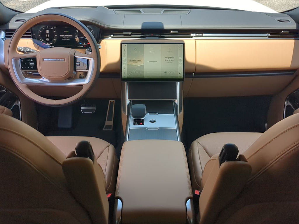 Thumbnail: 2026 Land Rover Range Rover - 8