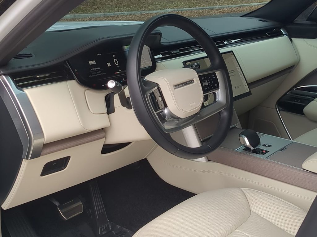 Thumbnail: 2025 Land Rover Range Rover - 2