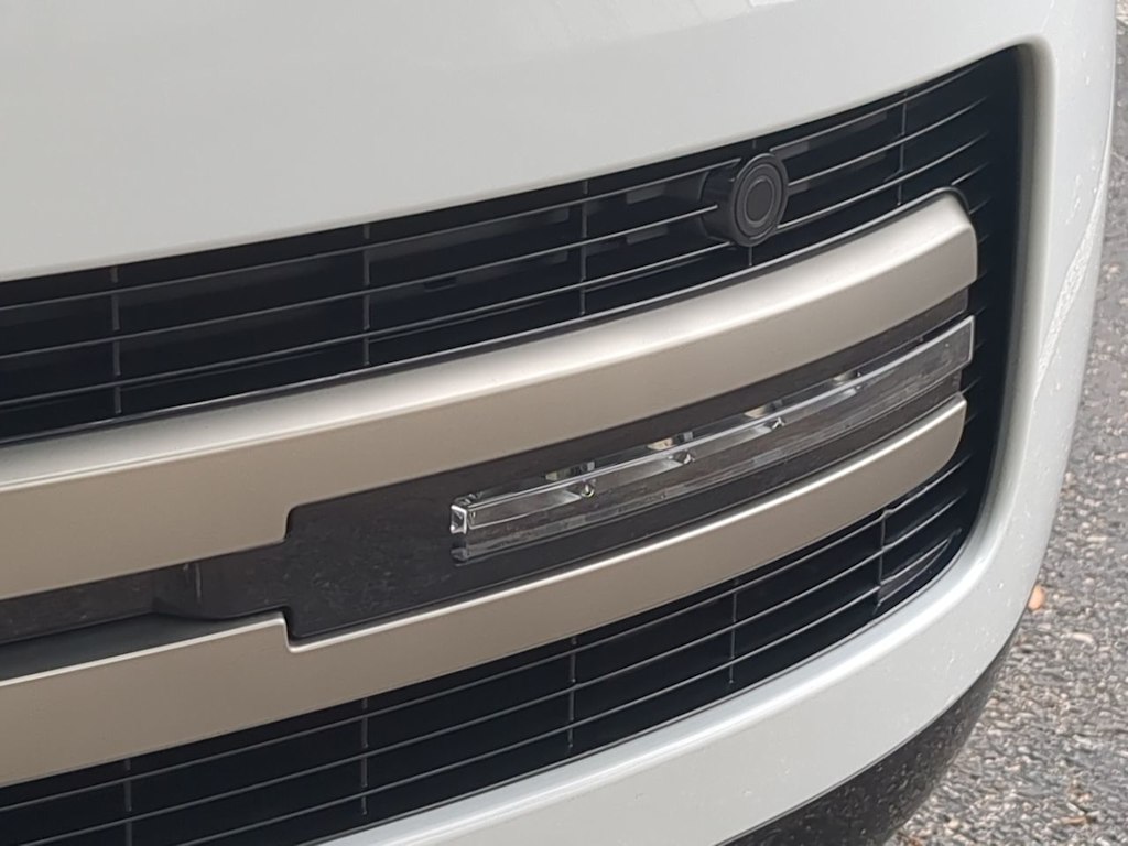 Thumbnail: 2025 Land Rover Range Rover - 23