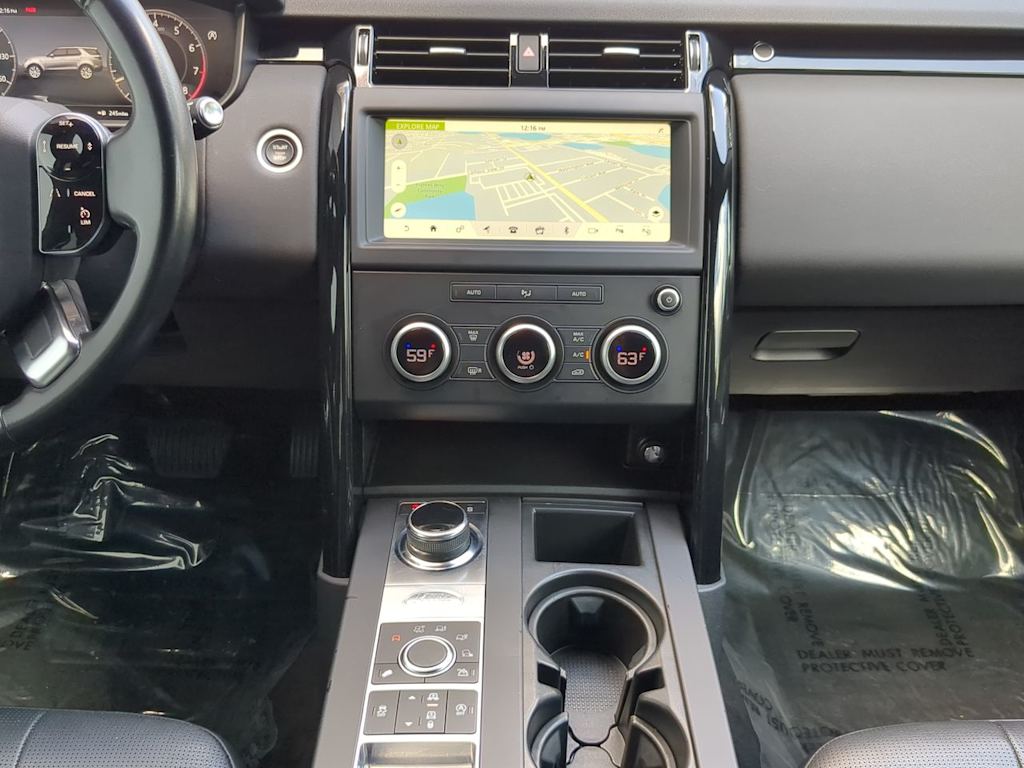 Thumbnail: 2020 Land Rover Discovery - 13