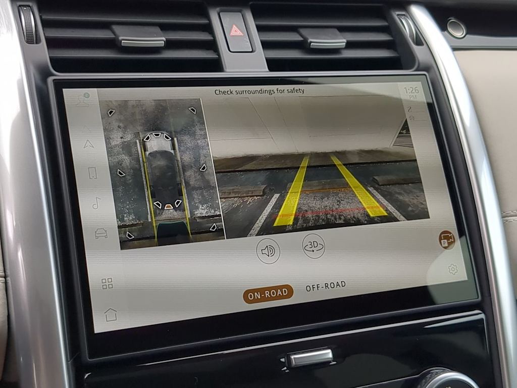 Thumbnail: 2025 Land Rover Discovery - 34