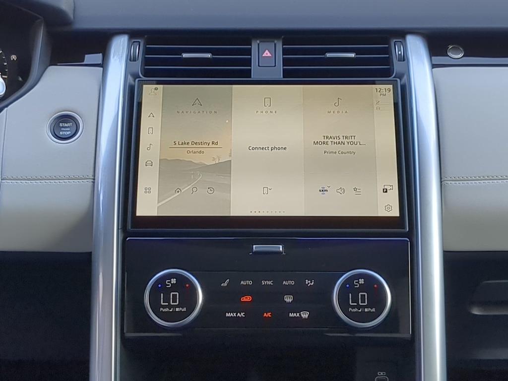 Thumbnail: 2025 Land Rover Discovery - 33