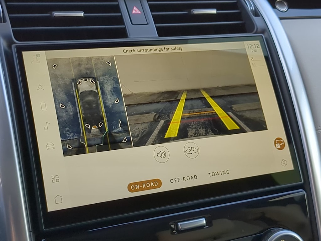 Thumbnail: 2025 Land Rover Discovery - 6