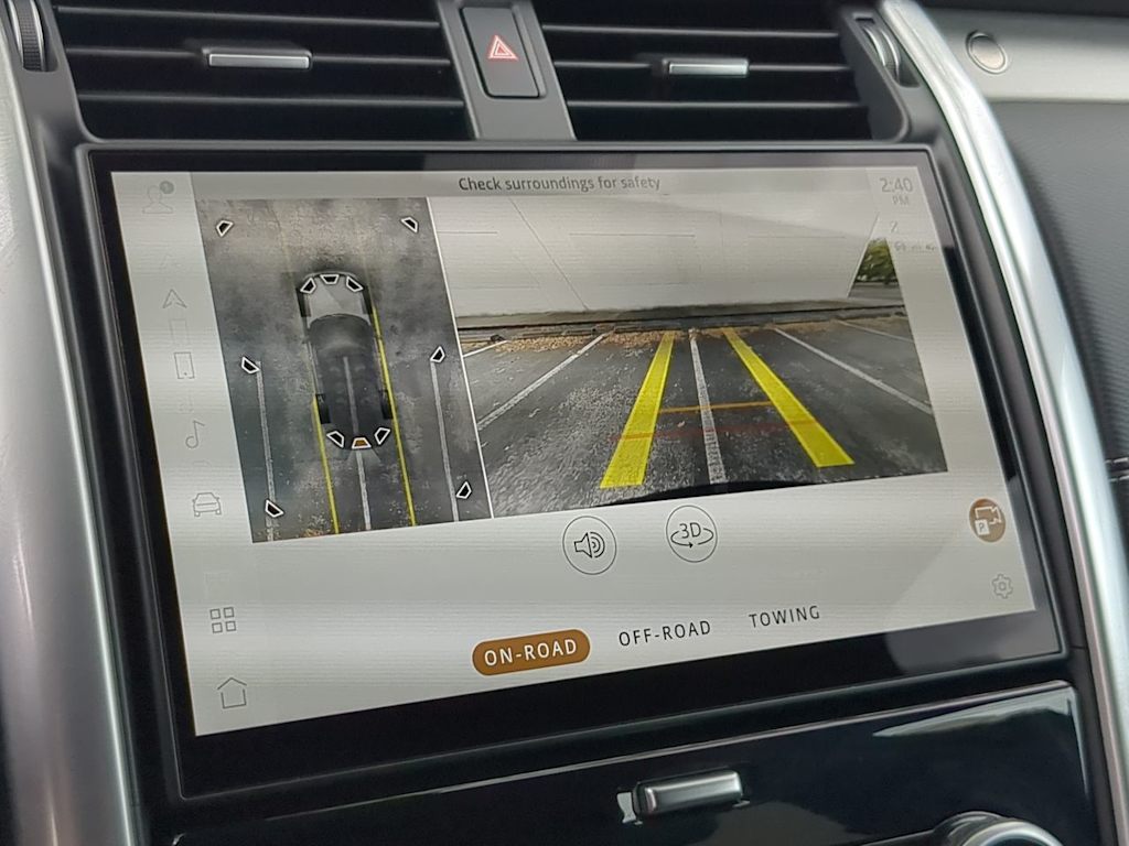 Thumbnail: 2025 Land Rover Discovery - 34