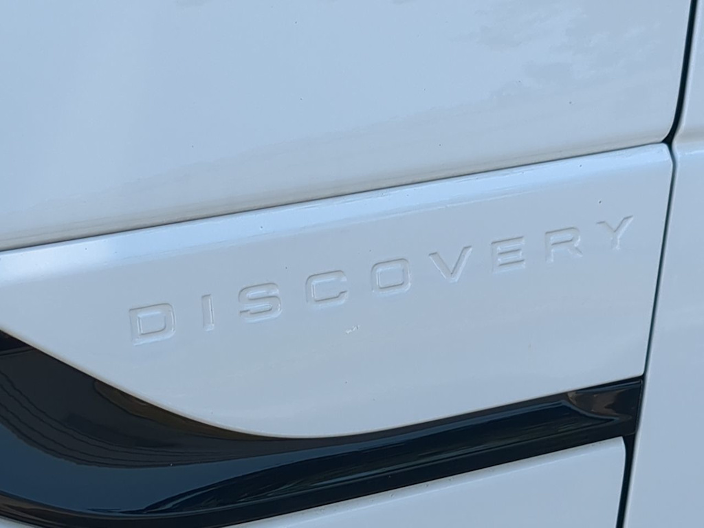Thumbnail: 2025 Land Rover Discovery - 5