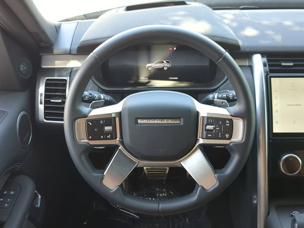 Thumbnail: 2025 Land Rover Discovery - 11