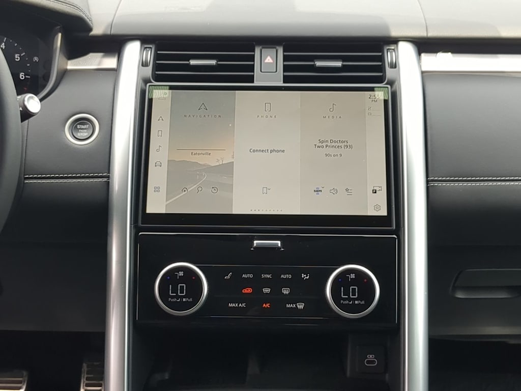 Thumbnail: 2025 Land Rover Discovery - 13