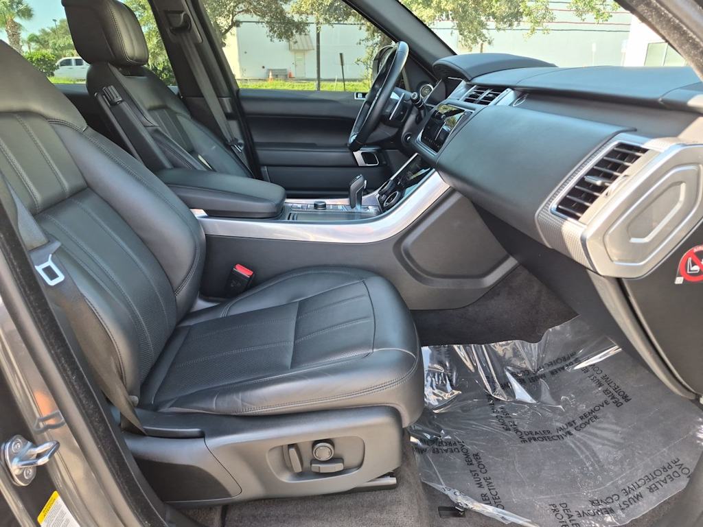 Thumbnail: 2019 Land Rover Range Rover Sport - 12