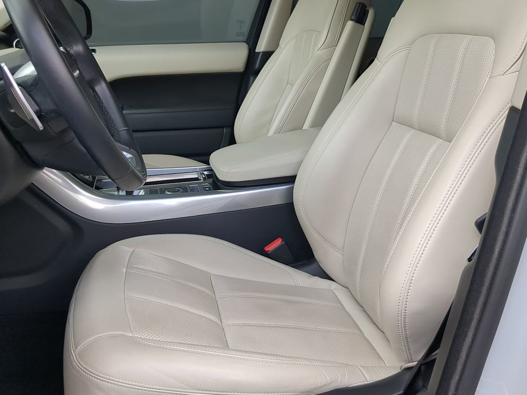 Thumbnail: 2022 Land Rover Range Rover Sport - 9