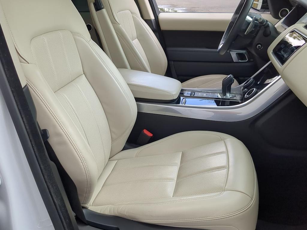 Thumbnail: 2022 Land Rover Range Rover Sport - 10