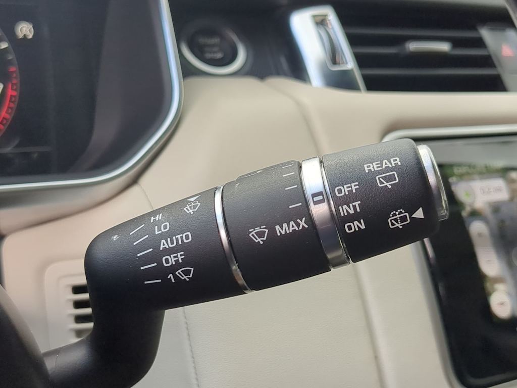 Thumbnail: 2022 Land Rover Range Rover Sport - 32