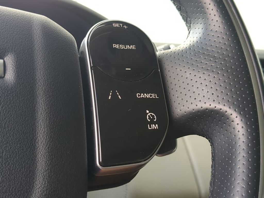 Thumbnail: 2022 Land Rover Range Rover Sport - 31