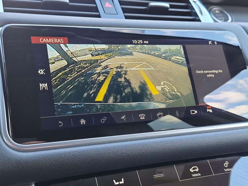 Thumbnail: 2022 Land Rover Range Rover Sport - 32