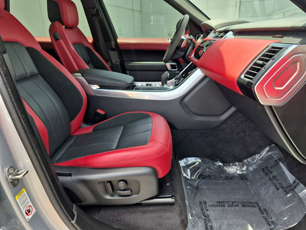 Thumbnail: 2022 Land Rover Range Rover Sport - 11