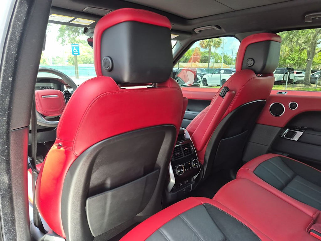 Thumbnail: 2022 Land Rover Range Rover Sport - 12