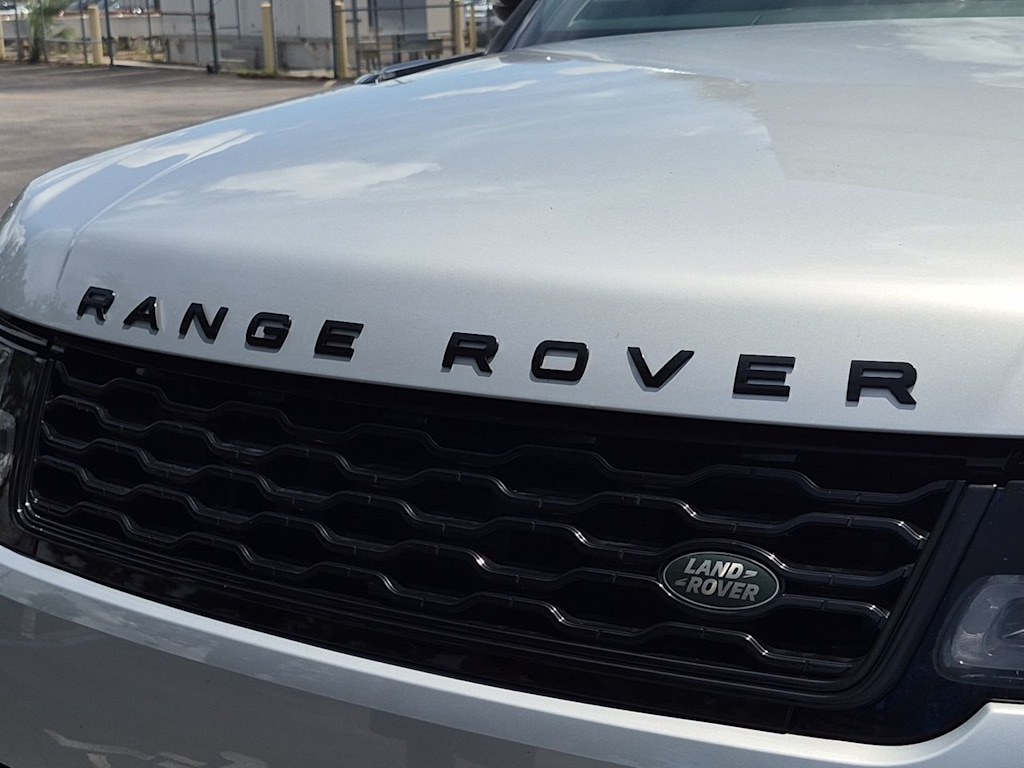 Thumbnail: 2022 Land Rover Range Rover Sport - 24