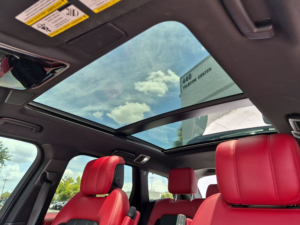 Thumbnail: 2022 Land Rover Range Rover Sport - 26