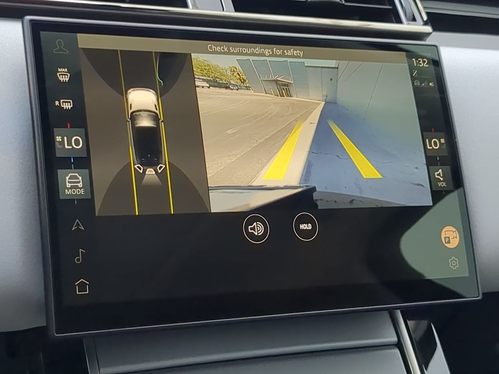 2025 Land Rover Range Rover Velar S 34