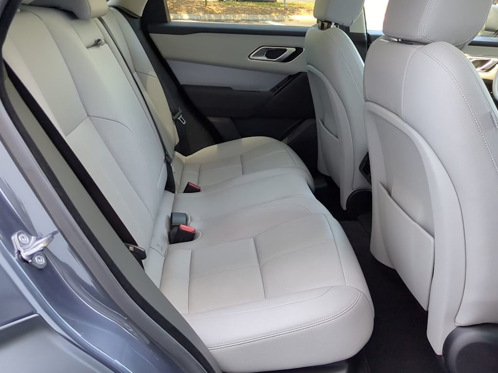2025 Land Rover Range Rover Velar S 27
