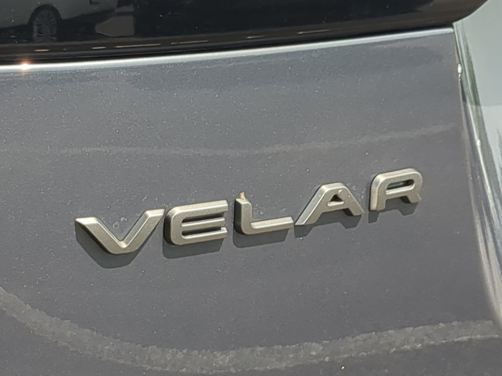 Thumbnail: 2026 Land Rover Range Rover Velar - 24