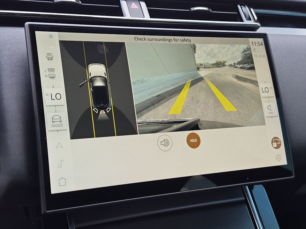Thumbnail: 2025 Land Rover Range Rover Velar - 33
