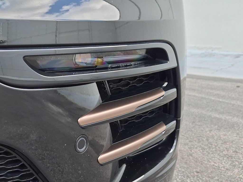 Thumbnail: 2025 Land Rover Range Rover Velar - 23