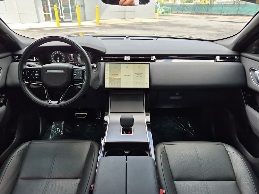 Thumbnail: 2025 Land Rover Range Rover Velar - 9