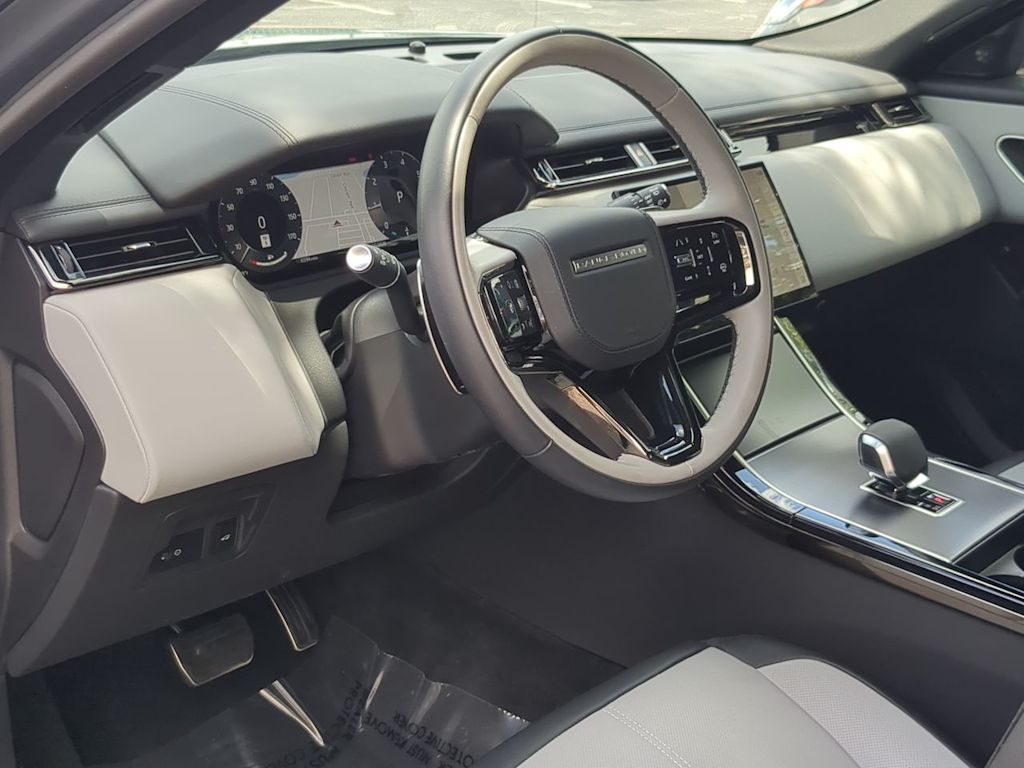 Thumbnail: 2026 Land Rover Range Rover Velar - 2