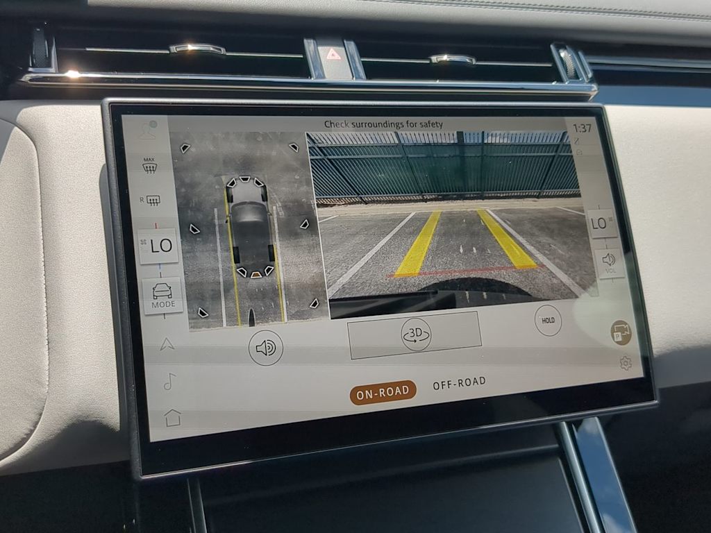 Thumbnail: 2026 Land Rover Range Rover Velar - 36