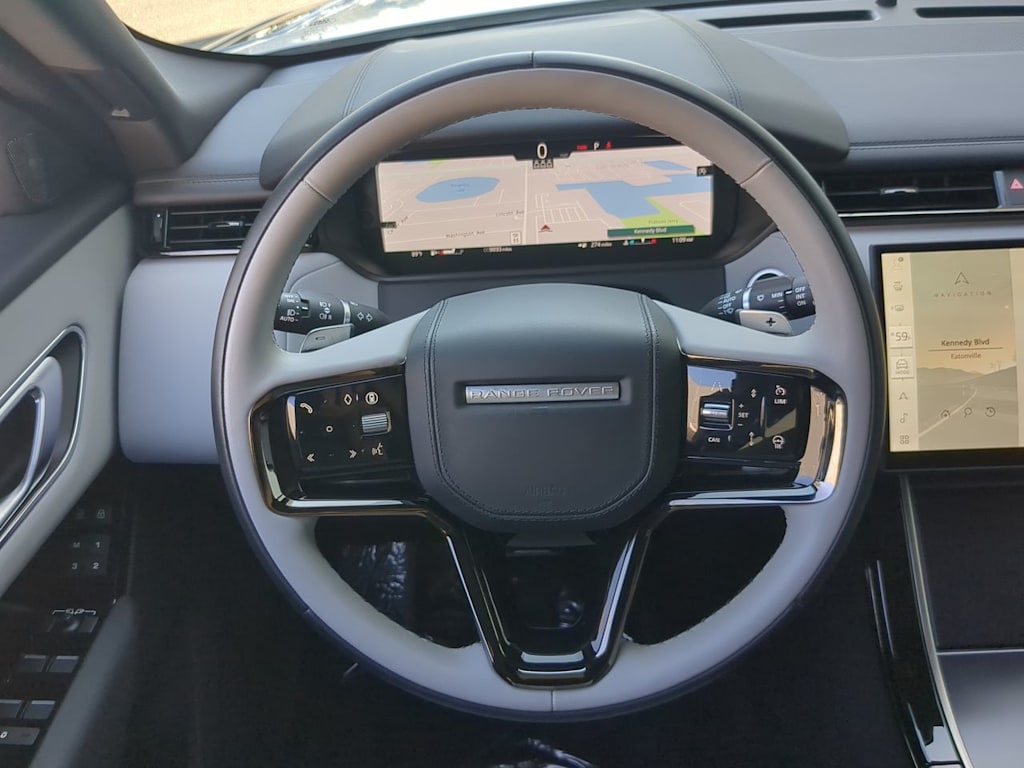 Thumbnail: 2026 Land Rover Range Rover Velar - 11