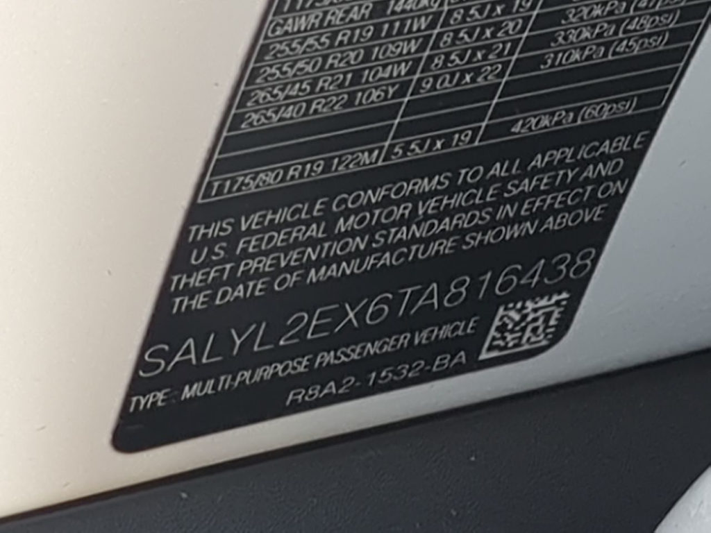 Thumbnail: 2026 Land Rover Range Rover Velar - 16