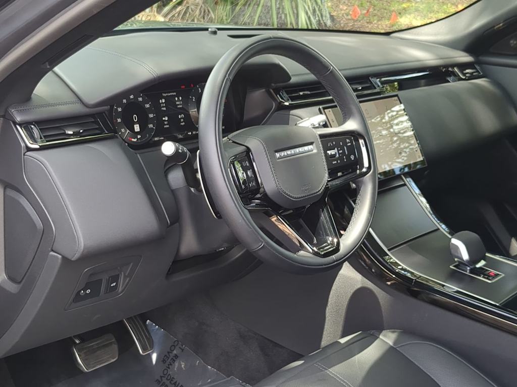 Thumbnail: 2026 Land Rover Range Rover Velar - 2