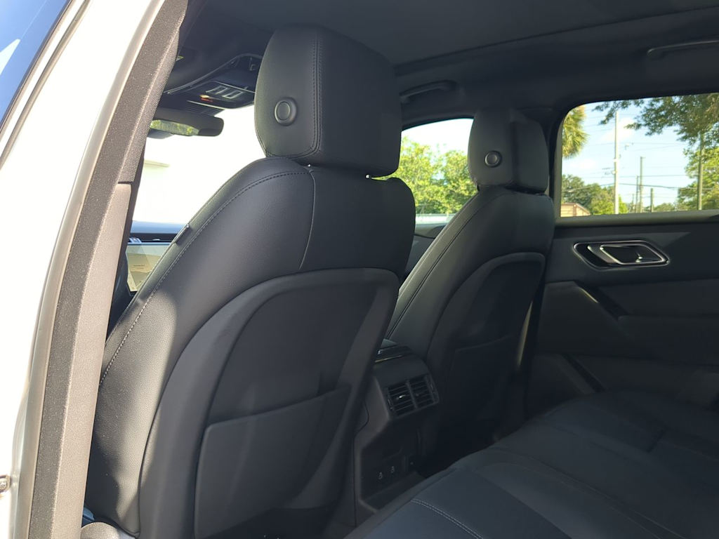 Thumbnail: 2025 Land Rover Range Rover Velar - 13